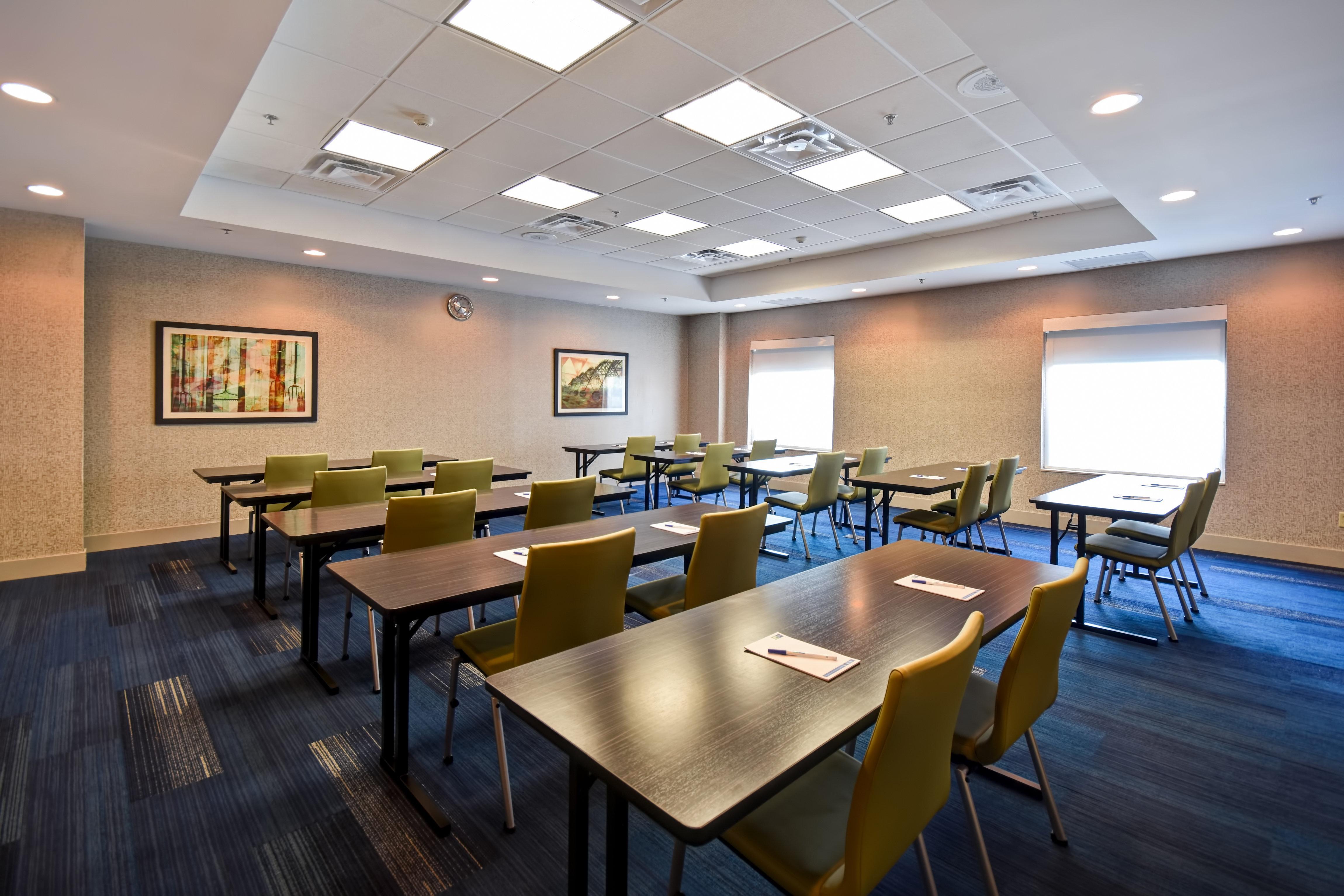 Holiday Inn Express & Suites Schererville By Ihg Zewnętrze zdjęcie